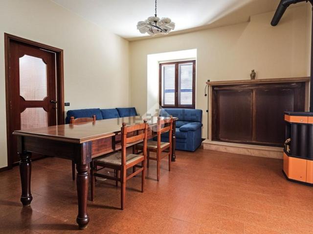Appartamento in vendita a Muscoline, Lombardia