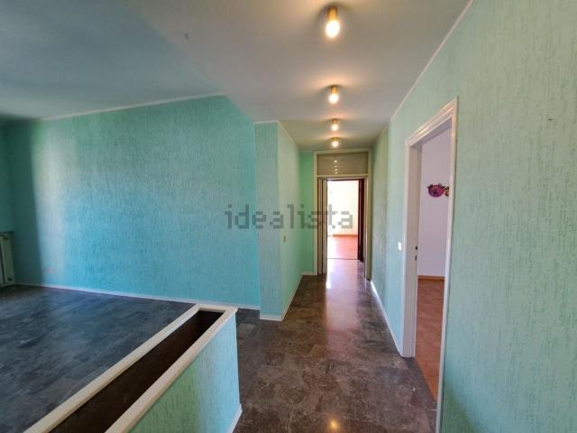 Appartamento in vendita a Miralfiore, Marche