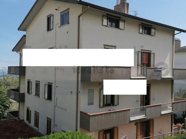 Appartamento in vendita a Atri, Abruzzo