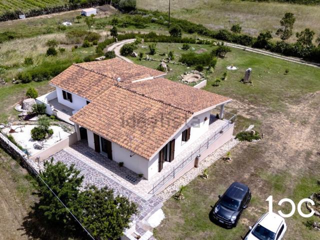 Appartamento in vendita a Villaggio Milano, Capo Comino