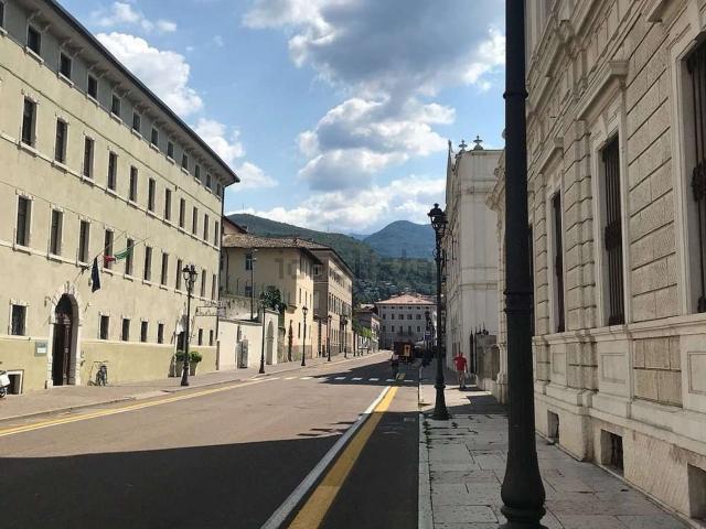 Appartamento in vendita a Comunità della Vallagarina, Borgo Sacco