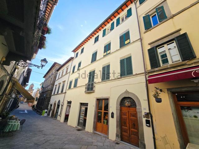 Appartamento in vendita a Monte San Savino, Toscana