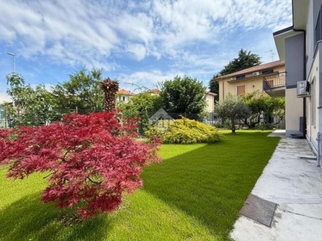 Appartamento in vendita a Brembo, Dalmine