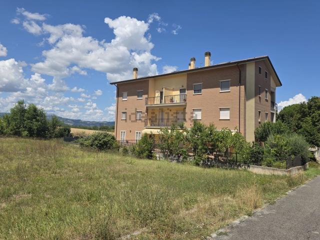 Appartamento in vendita a Perugia, Borgo Collestrada