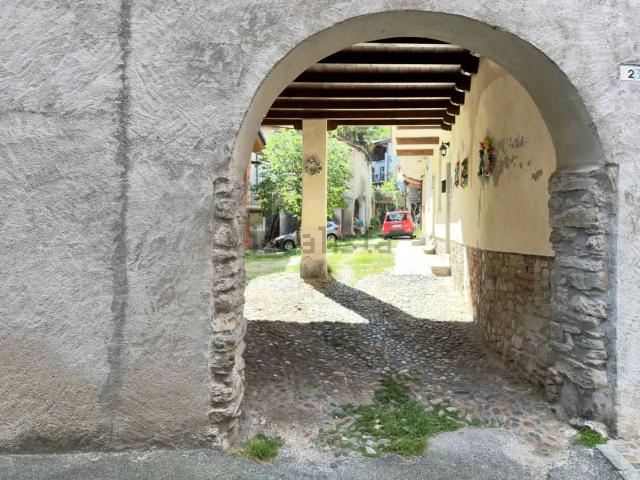 Appartamento in vendita a Comunità Montana Valli del Verbano, Cassano Valcuvia