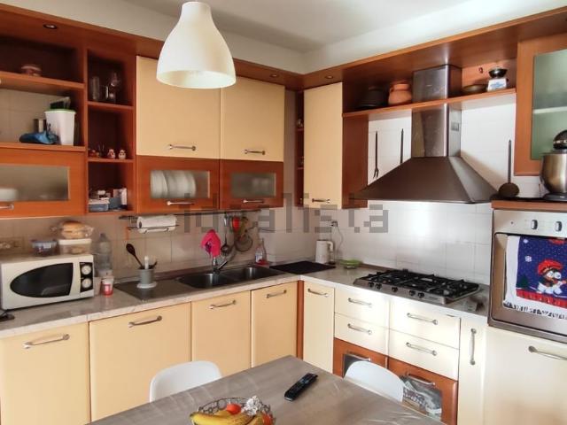 Appartamento in vendita a Villaggio Rinascita, Roma Capitale