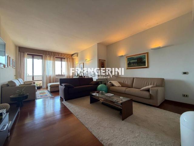 Appartamento in vendita a Fabbricotti, Livorno