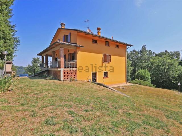 Appartamento in vendita a Val d’Enza, Re
