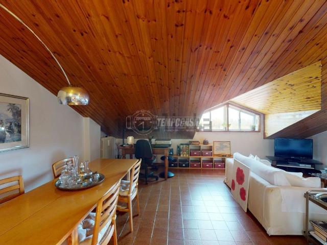 Appartamento in vendita a Santa Croce, Re