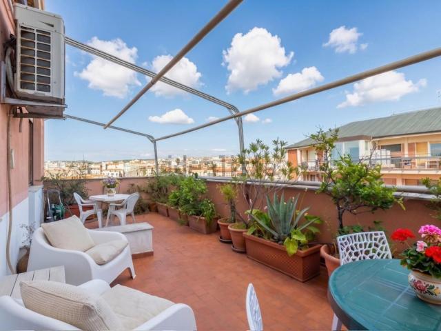 Appartamento in vendita a Rizzeddu, Cala Di Volpe