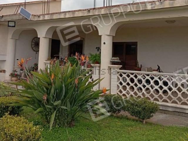 Appartamento in vendita a Calabria, Reggio Calabria