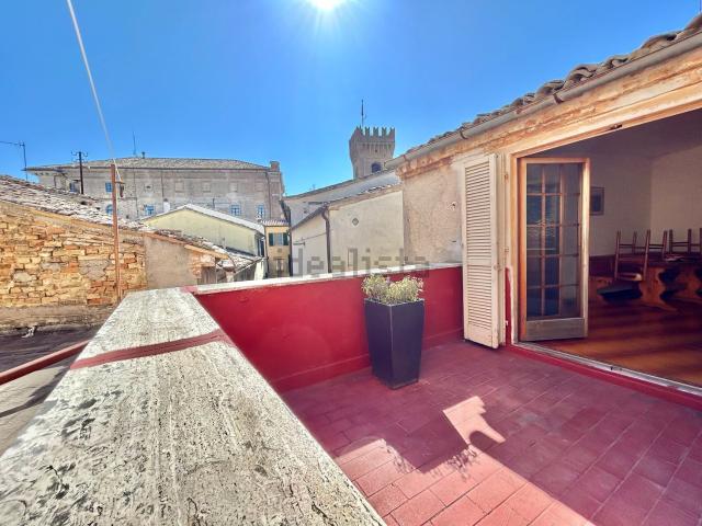Appartamento in vendita a Castelnuovo, Marche
