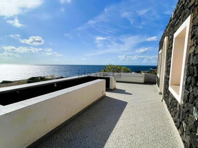 Appartamento in vendita a Punta Tre Pietre, Pantelleria Aeroporto
