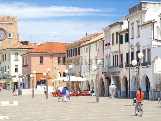 Attico in vendita a Mestre-Carpenedo, Venezia