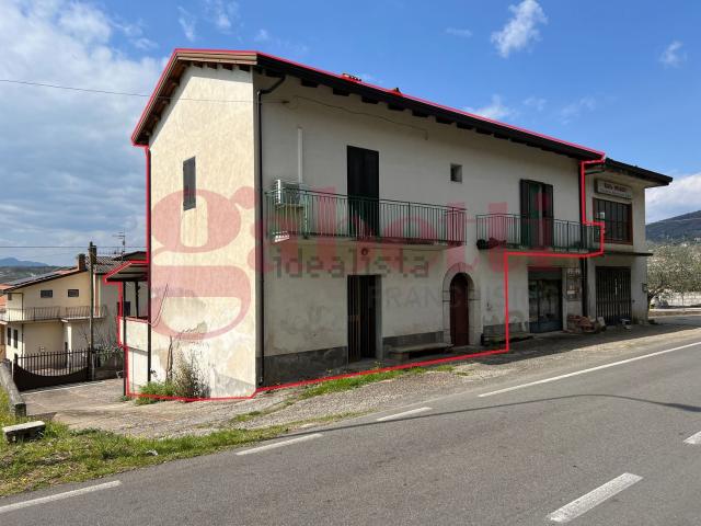 Appartamento in vendita a Faicchio, Campania