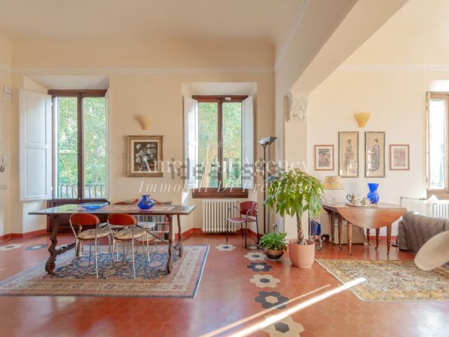 Appartamento in vendita a Fiesole, Toscana