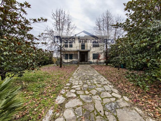 Appartamento in vendita a Uzzano E Castello, Pistoia