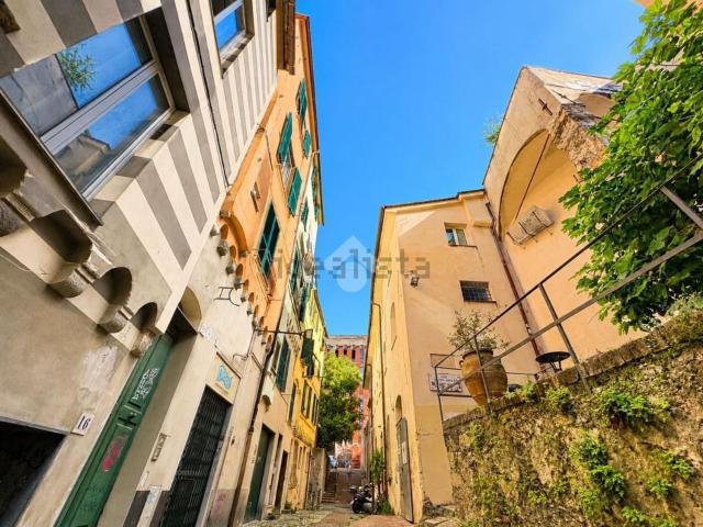 Appartamento in vendita a Centro Est, Serra Riccò