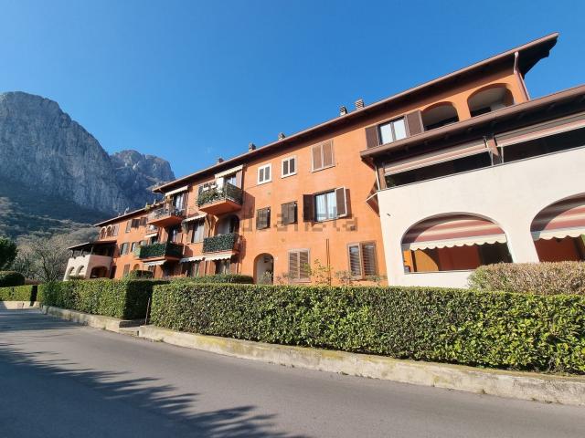 Appartamento in vendita a Rancio Superiore, Lecco