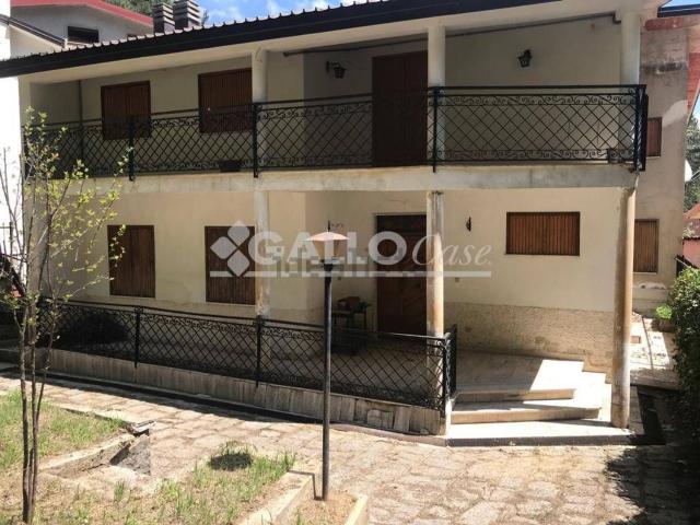 Appartamento in vendita a Camigliatello Silano, Calabria