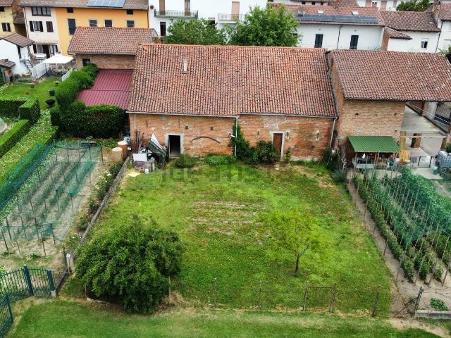 Appartamento in vendita a Piemonte, Asti