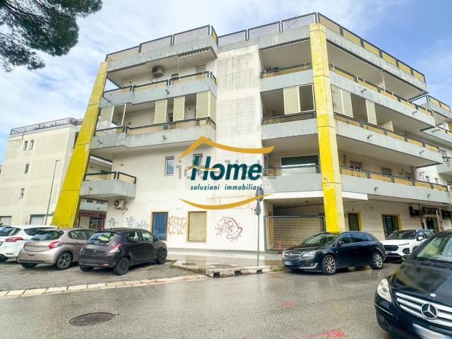 Appartamento in vendita a Gioia del Colle, Bari