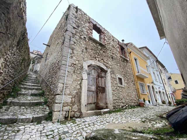 Appartamento in vendita a Castel Di Sangro, Abruzzo