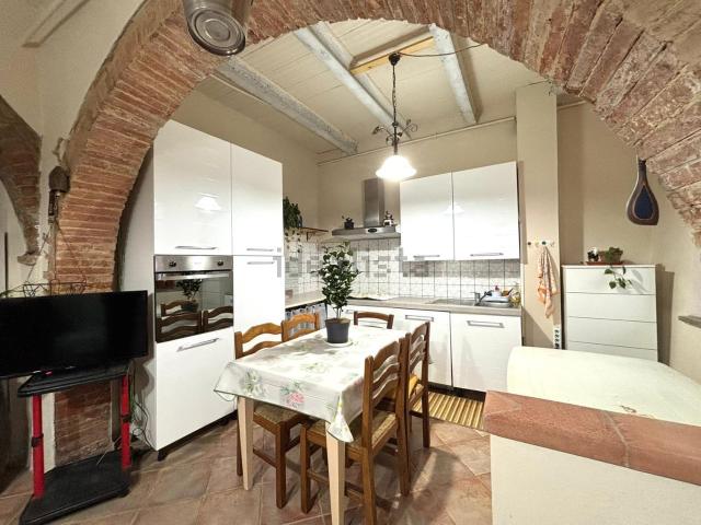 Appartamento in vendita a Casciana Terme Lari, Casciana Alta