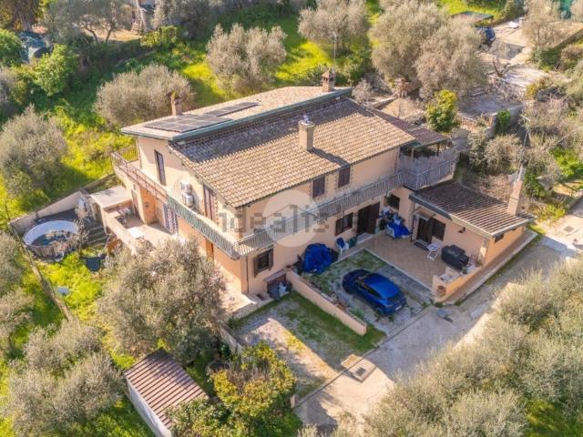 Appartamento in vendita a Guidonia Montecelio, Roma Capitale