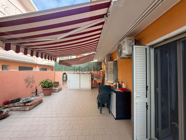 Appartamento in vendita a Belvedere, Falcone