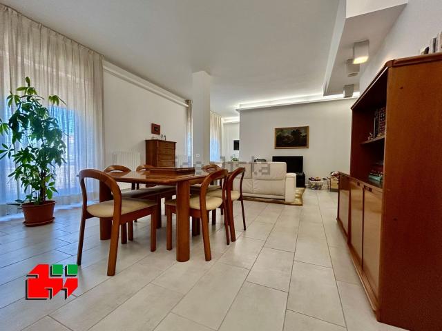 Appartamento in vendita a Marche, Macerata