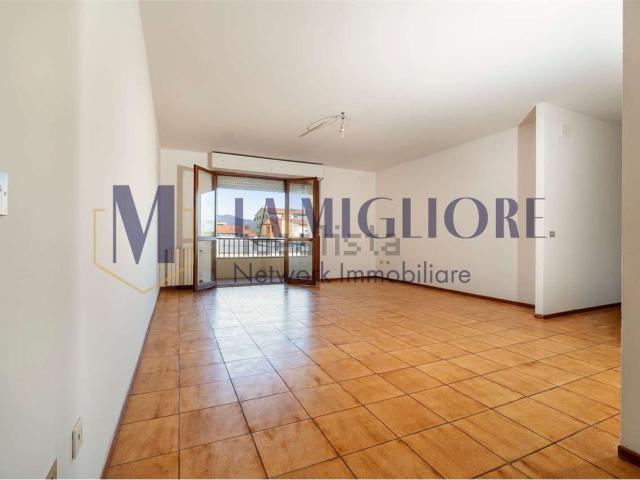 Appartamento in vendita a Montemurlo, Toscana