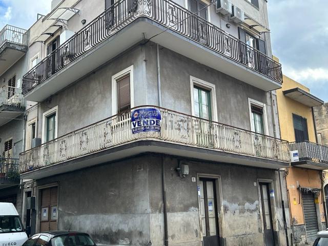 Appartamento in vendita a Paternò, Sicilia