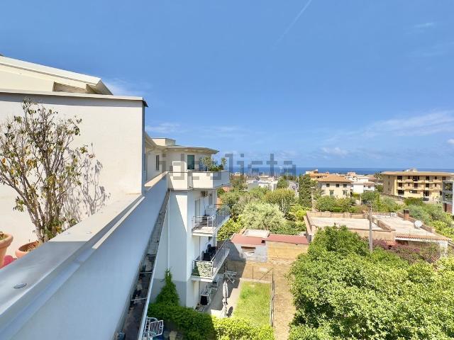 Attico in vendita a Terrasini, Sicilia