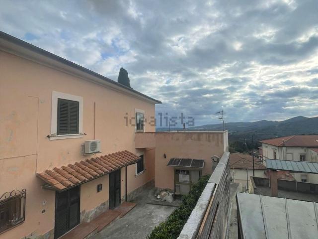 Appartamento in vendita a Rosignano Marittimo, Toscana