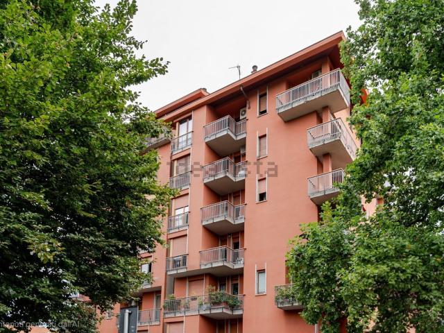 Appartamento in vendita a Pont, Desio