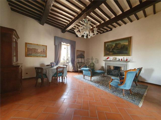Appartamento in vendita a Gubbio, Umbria
