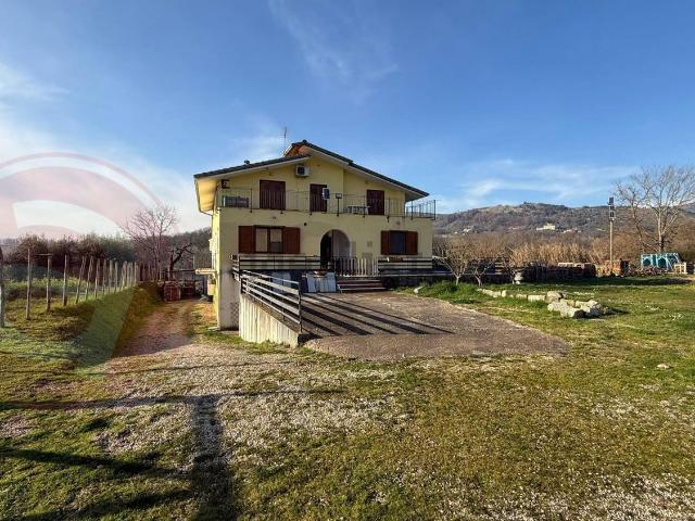 Appartamento in vendita a Colfelice, Lazio