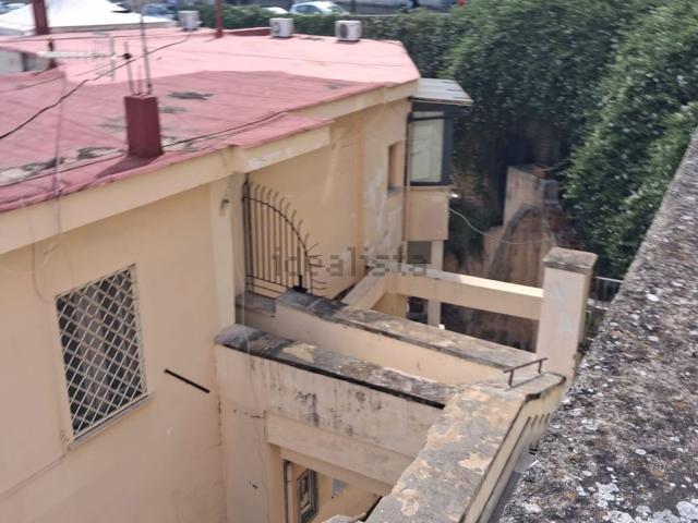 Appartamento in vendita a Municipalità 1, Campania