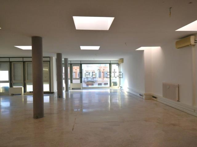 Appartamento in vendita a Maniago, Friuli-Venezia Giulia
