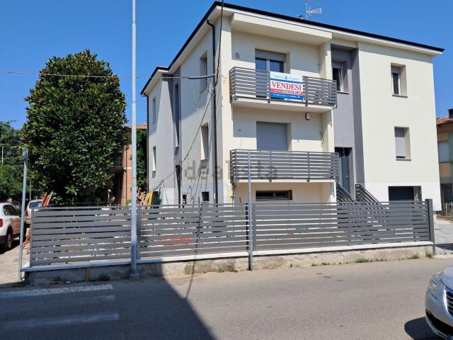 Attico in vendita a Quartiere Fiorano Centro, Fiorano Modenese