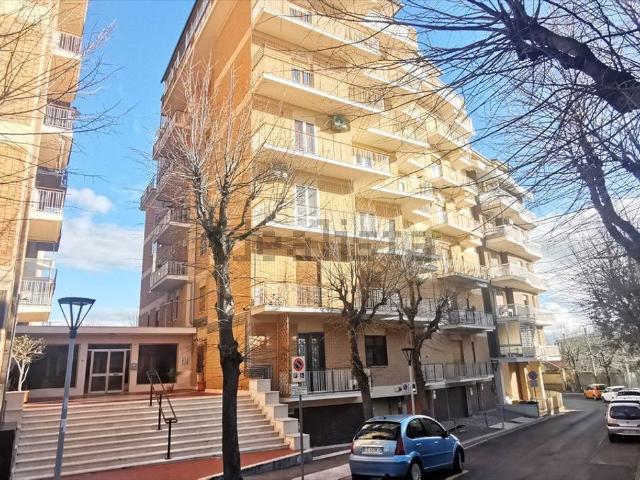Appartamento in vendita a Santa Barbara, Chieti
