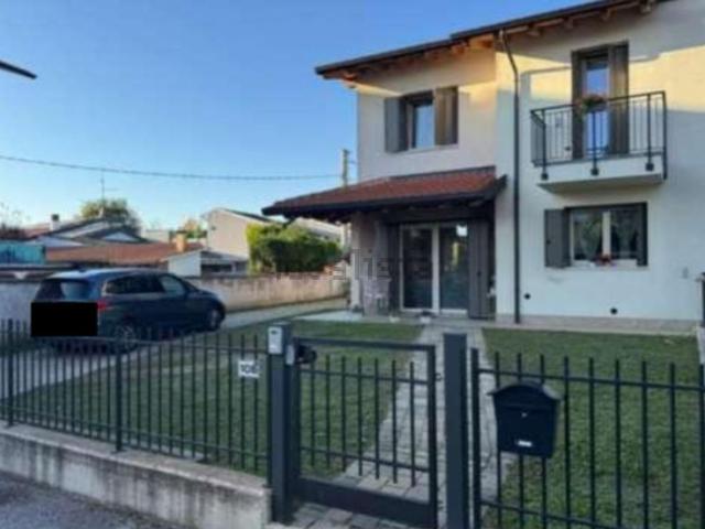 Appartamento in vendita a Pozzo, San Giovanni Lupatoto
