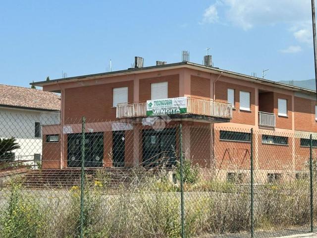 Appartamento in vendita a Villa Santa Lucia, Lazio