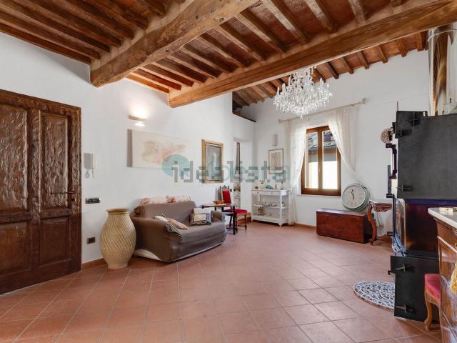Appartamento in vendita a Città Vecchia, Massa Marittima