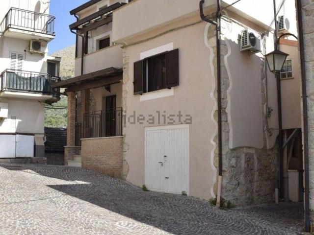 Appartamento in vendita a Esperia, Lazio