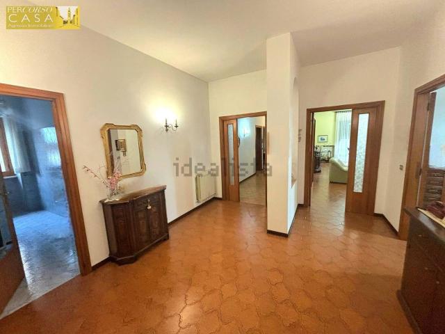 Appartamento in vendita a Montorio Al Vomano, Abruzzo