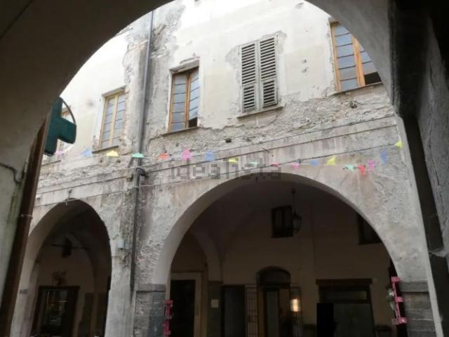 Appartamento in vendita a Pieve di Teco, Provincia di Imperia
