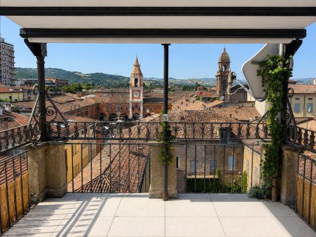 Attico in vendita a Unione dei comuni del Distretto Ceramico, Sassuolo
