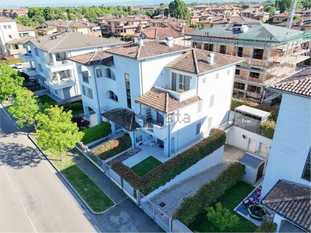 Attico in vendita a Unione dei comuni del Distretto Ceramico, Formigine